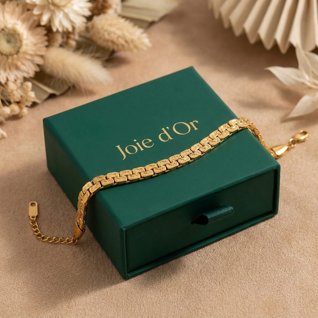 Emma Link Gold Bracelet