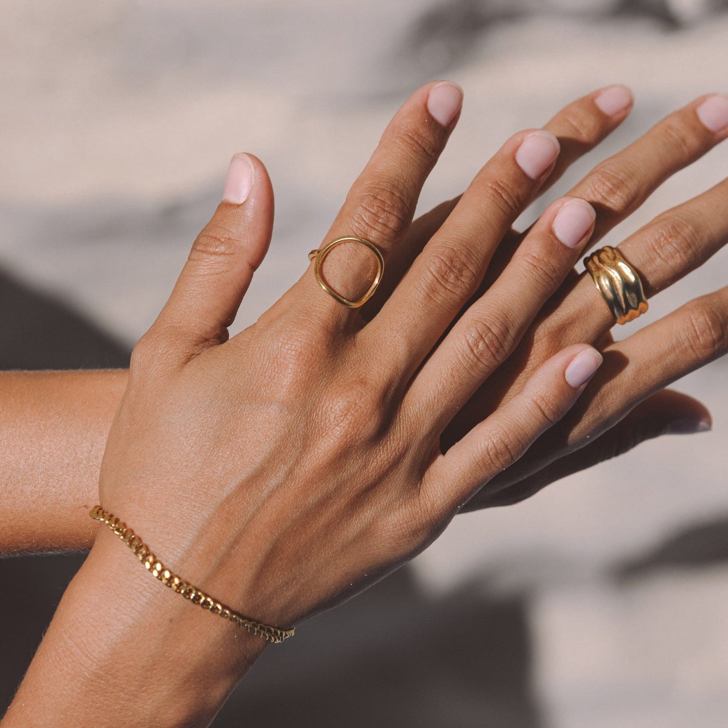 Alice Oval Ring
