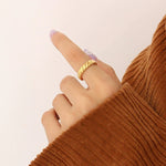 Clara Twisted Ring