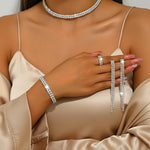 Elegant Jewellery Set with Choker necklace, earrings, bracelet and ring