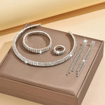 Elegant Jewellery Set with Choker necklace, earrings, bracelet and ring