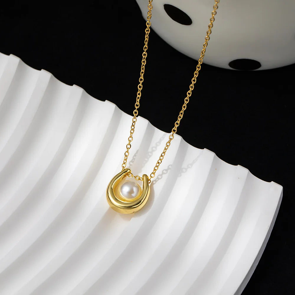 Elegant Pearl Necklace · Free Delivery · VAT Included