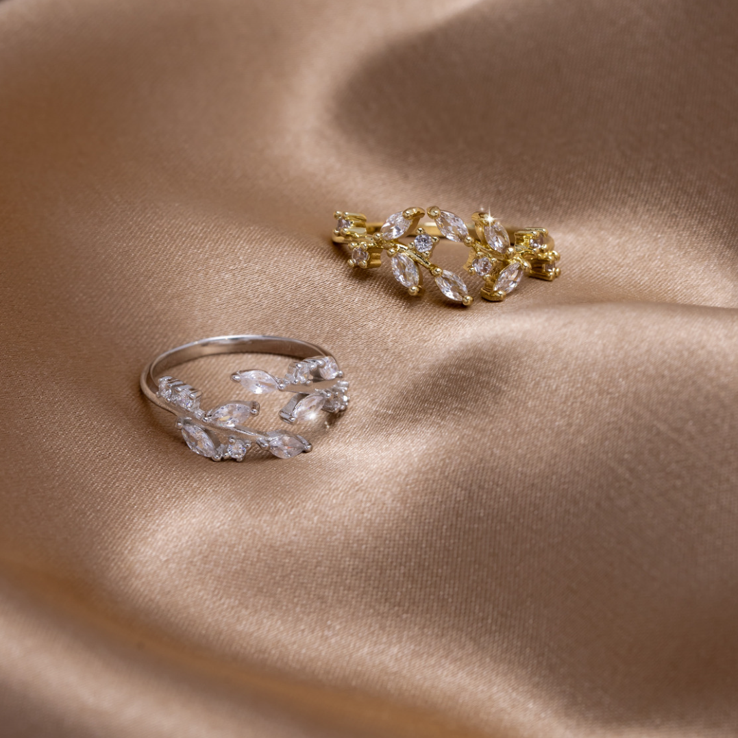Flora Crystal Leaf Ring