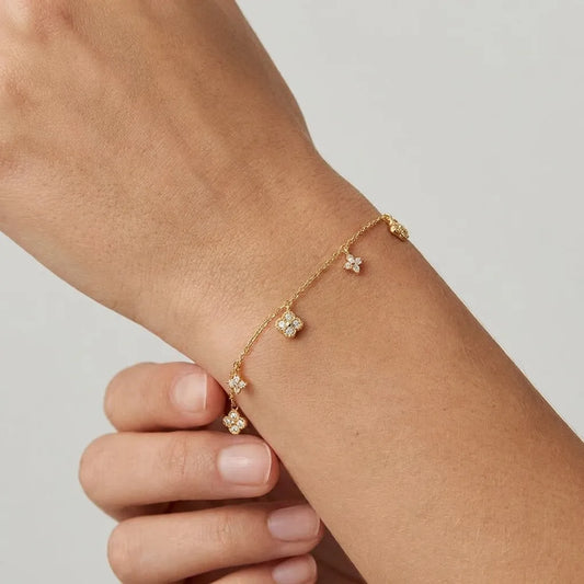 Aurélie Glimmer Charm Bracelet
