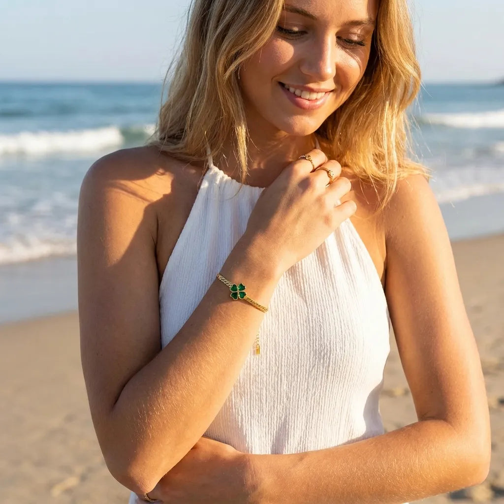 Emerald Clover Bracelet
