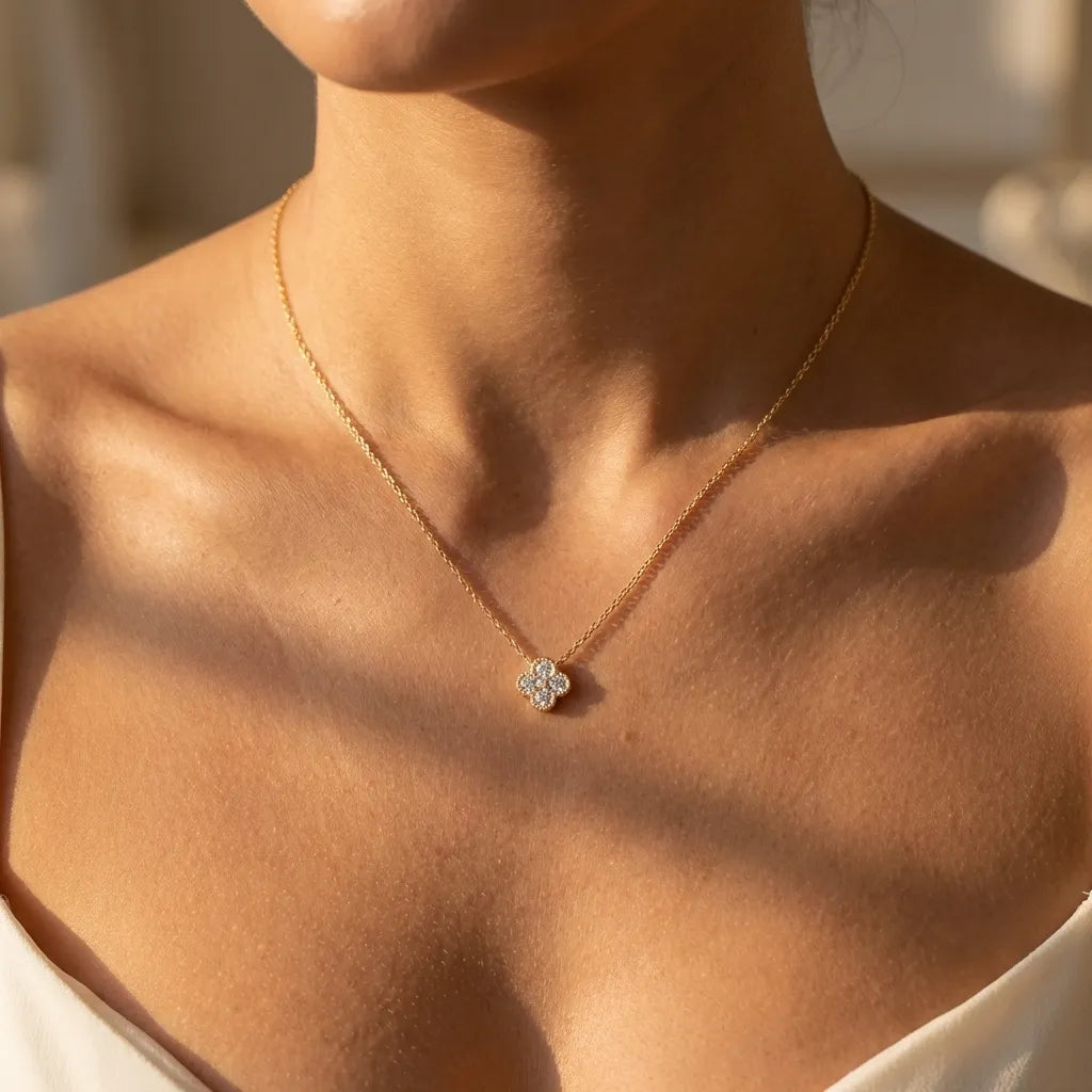 Aurélie Crystal Pendant Necklace