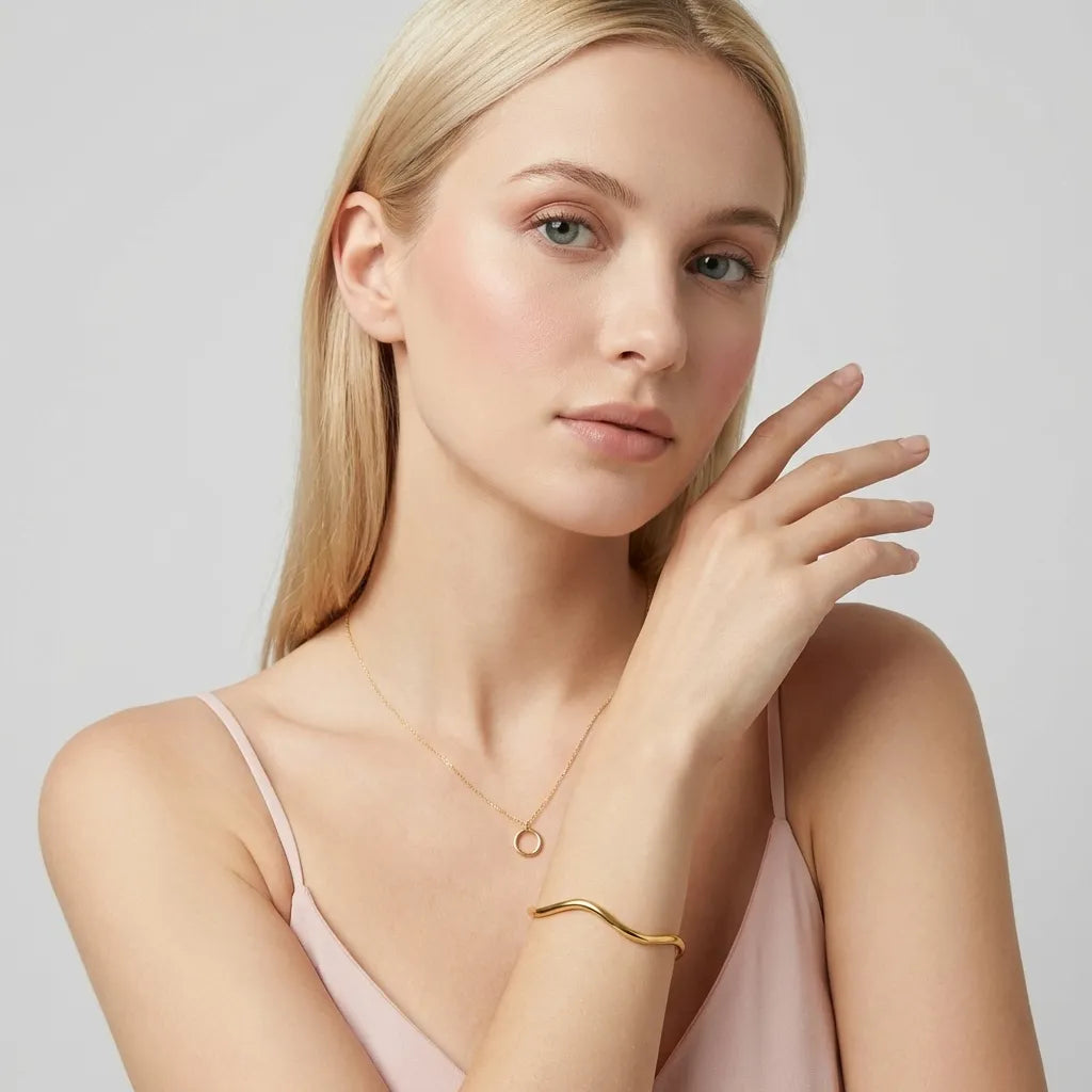 Lucinda Gold Bangle