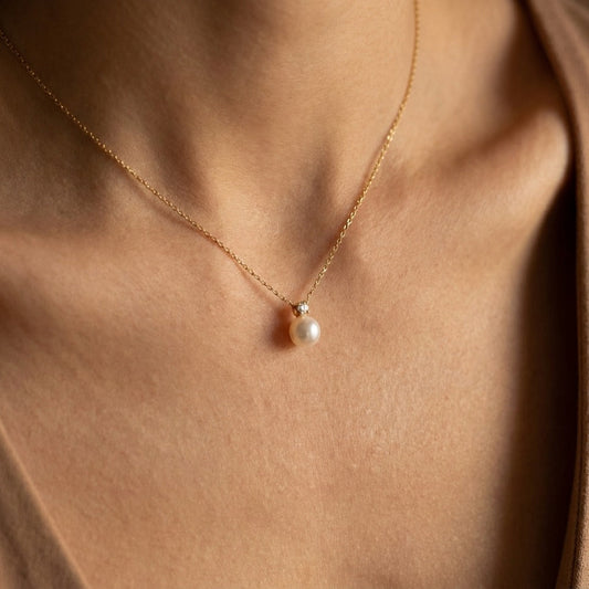 Amélie Classic Pearl Pendant