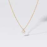 Amélie Classic Pearl Pendant