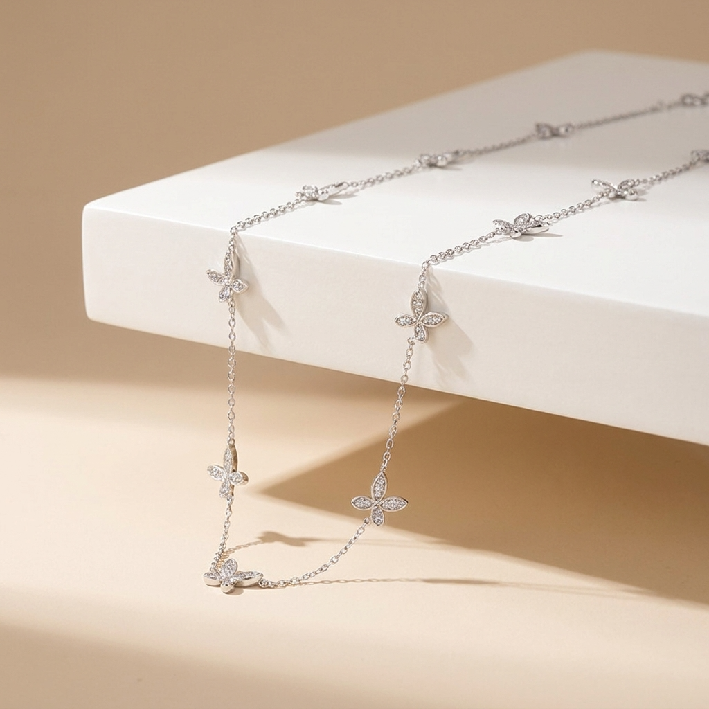 Élodie Butterfly Necklace