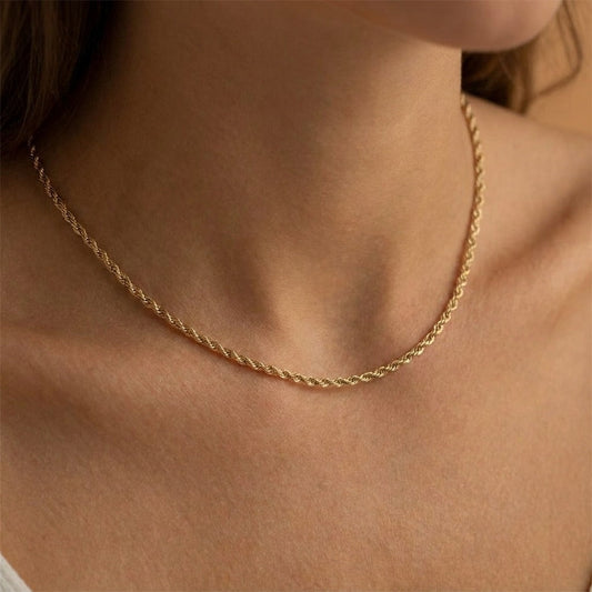 Antonela Twisted Chain Necklace