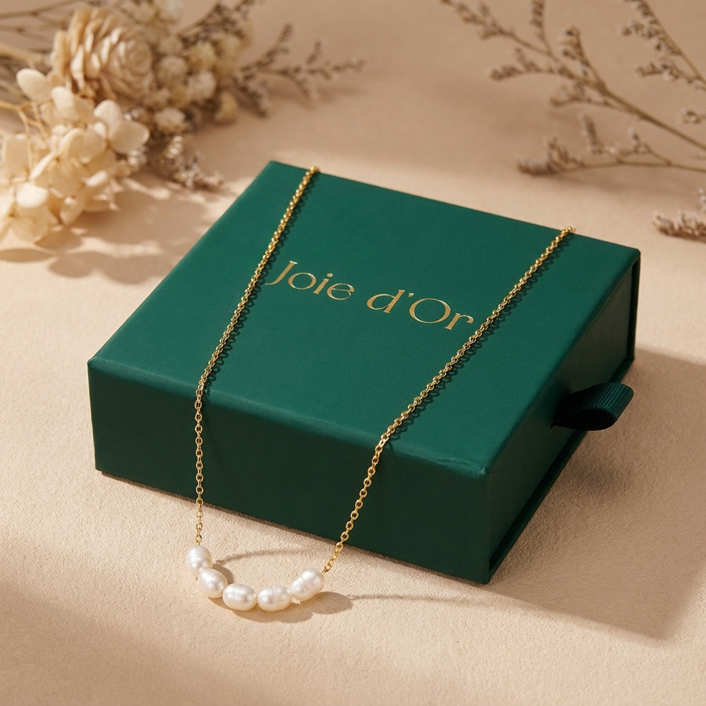 Elle Pearl Necklace