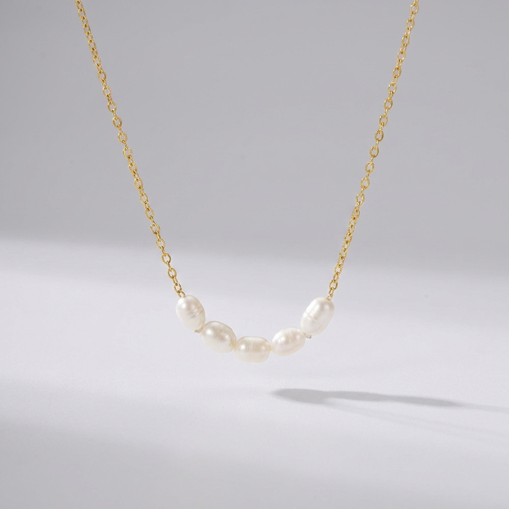 Elle Pearl Necklace