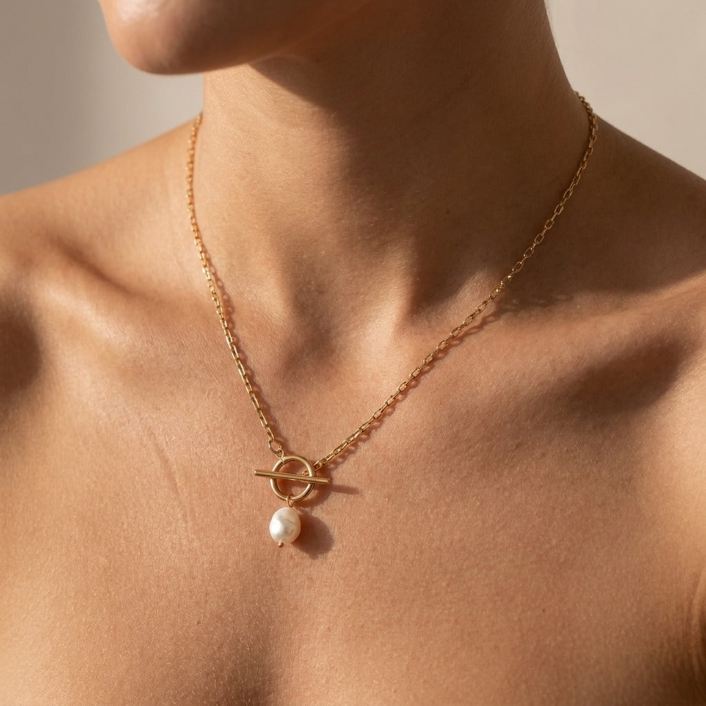 Ellen Pearl Necklace