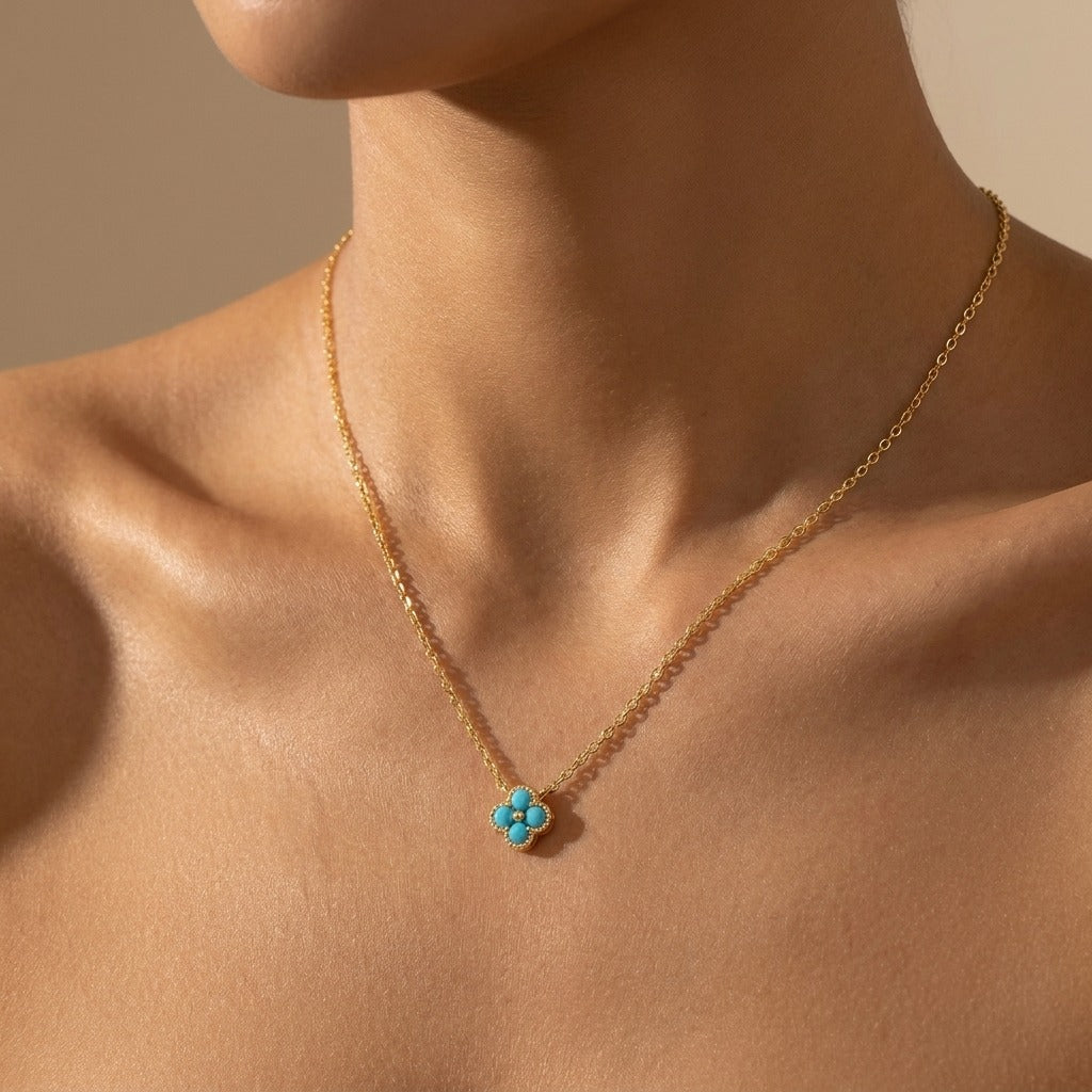 Aurélie Crystal Pendant Necklace