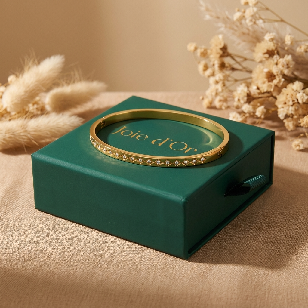 Isabella Pavé Crystal Bangle