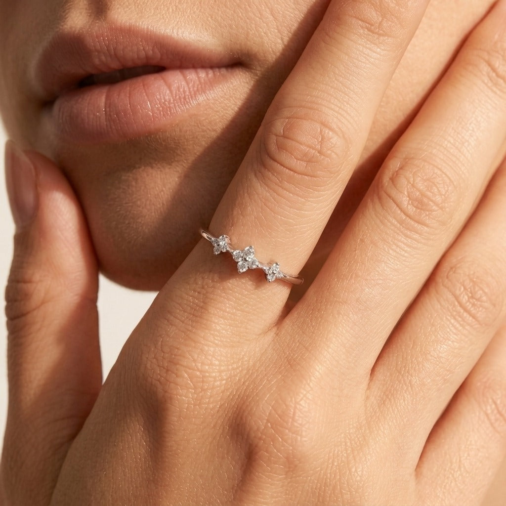 Lydia Clovers Ring