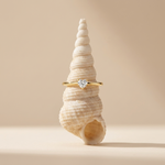 Léa Crystal Heart Ring