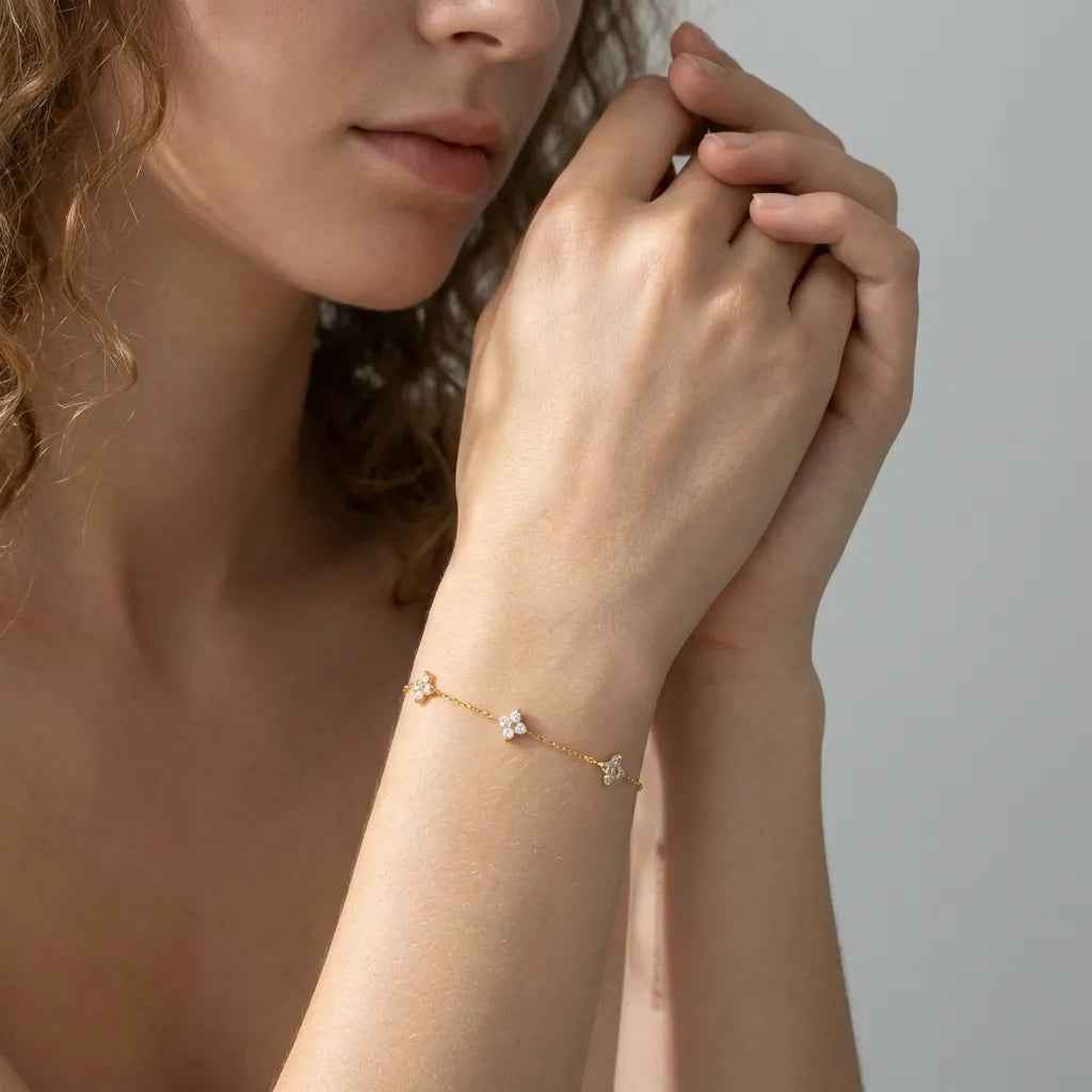 Mia Dainty Crystal Bracelet