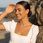 Léa Dainty Pearls Necklace