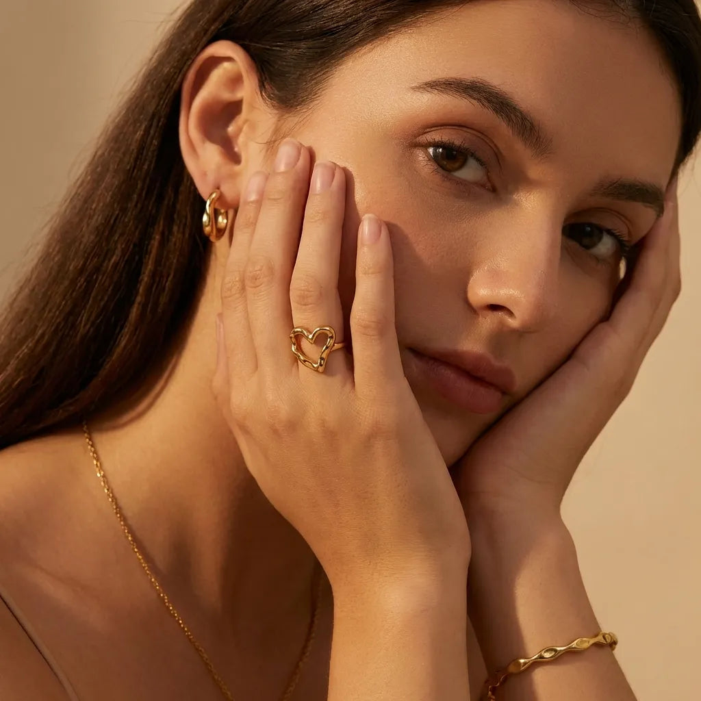 Verity Heart Ring