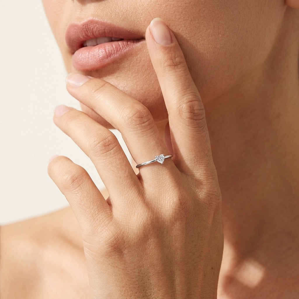 Léa Crystal Heart Ring